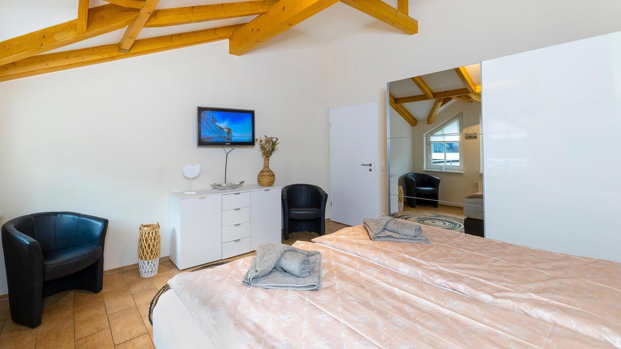 Haus Seeblick Mit 9 Wohnungen Alt Reddevitz Kültér fotó